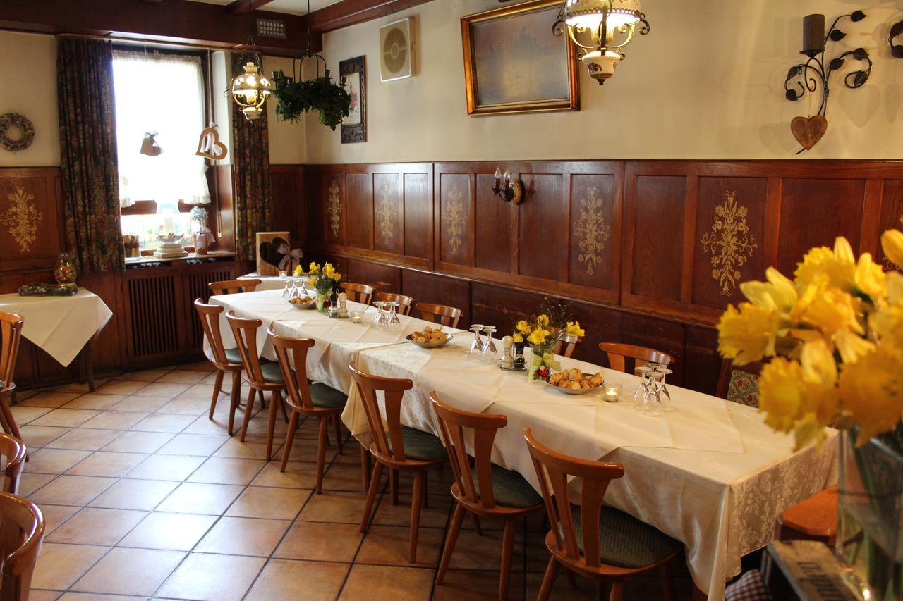 Gasthof Und Pension Zum Loewen Hirschberg an der Bergstraße Extérieur photo