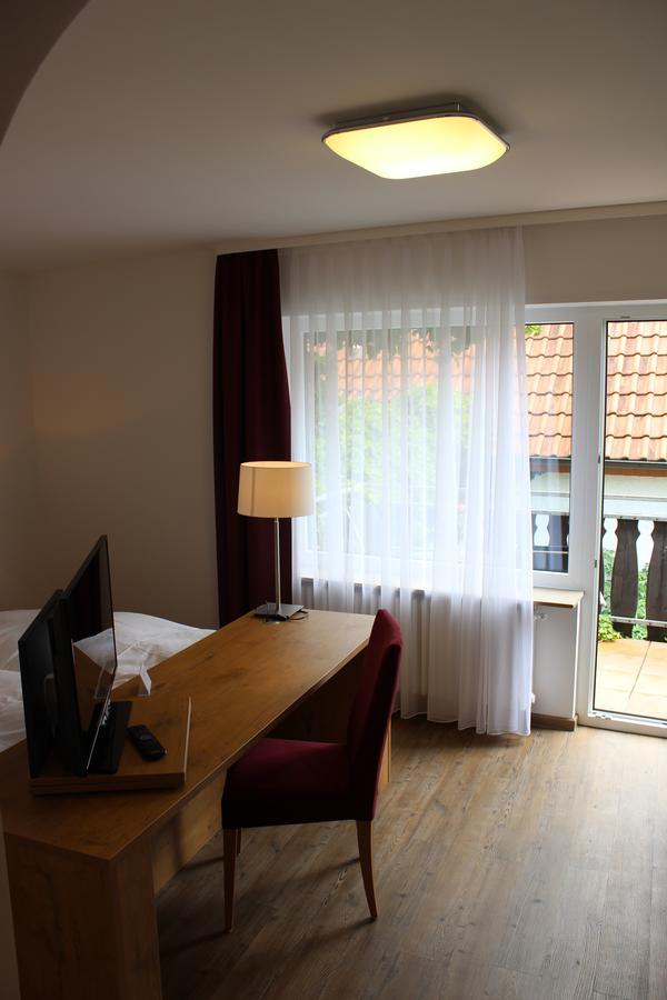Gasthof Und Pension Zum Loewen Hirschberg an der Bergstraße Extérieur photo